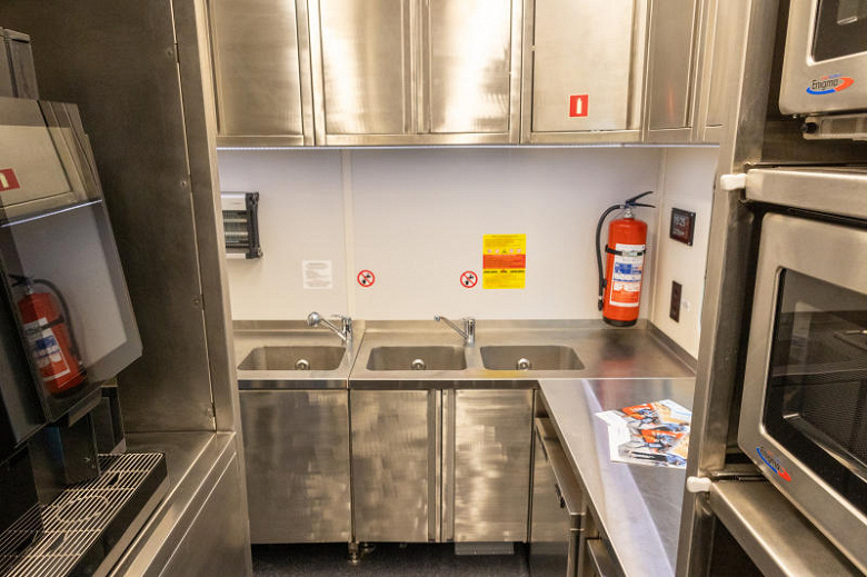 Новый уровень комфорта РЖД: купейный вагон габарита Т прошёл сертификацию Таможенного союза